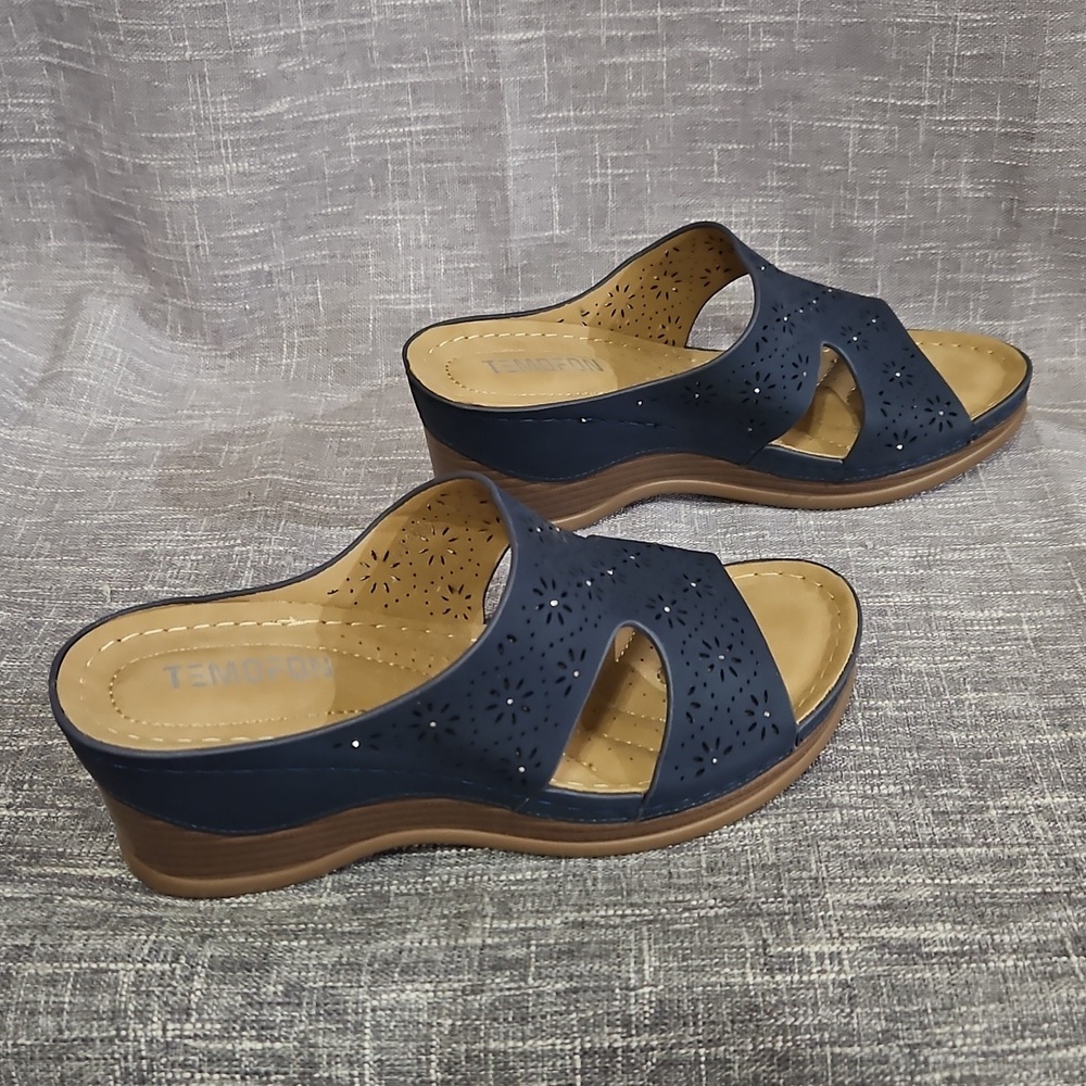 Temofon Women's Mules - Picture 5 of 9